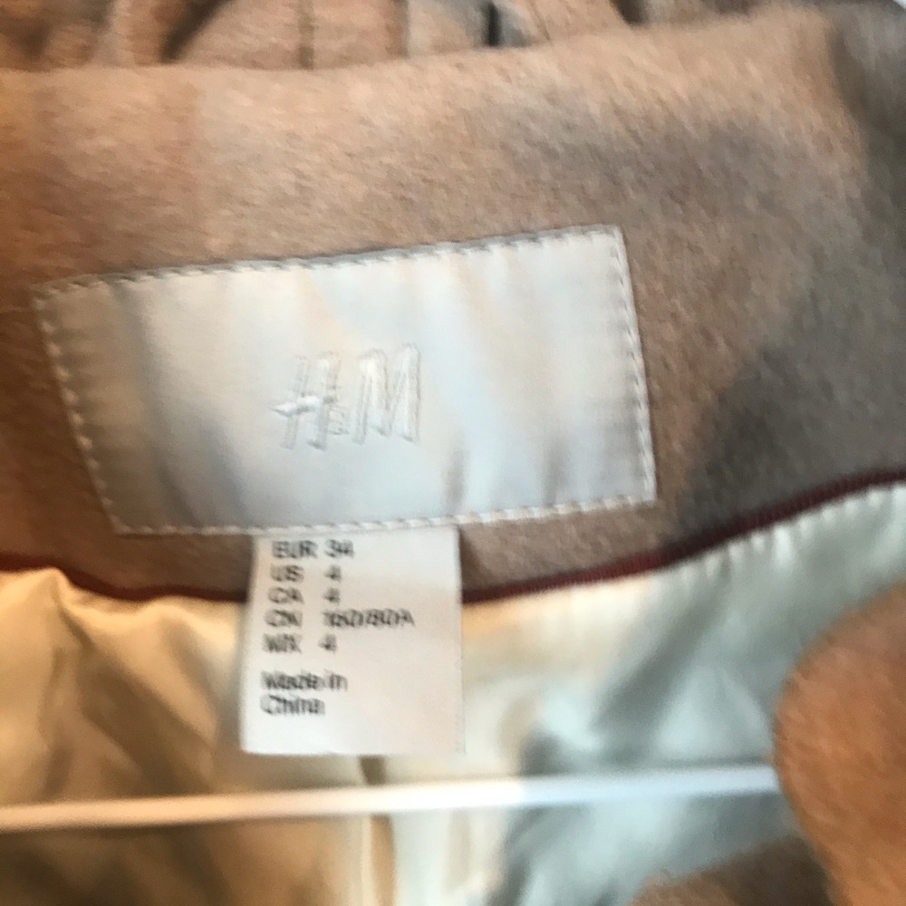 H&M jacket - Picture 3 of 5